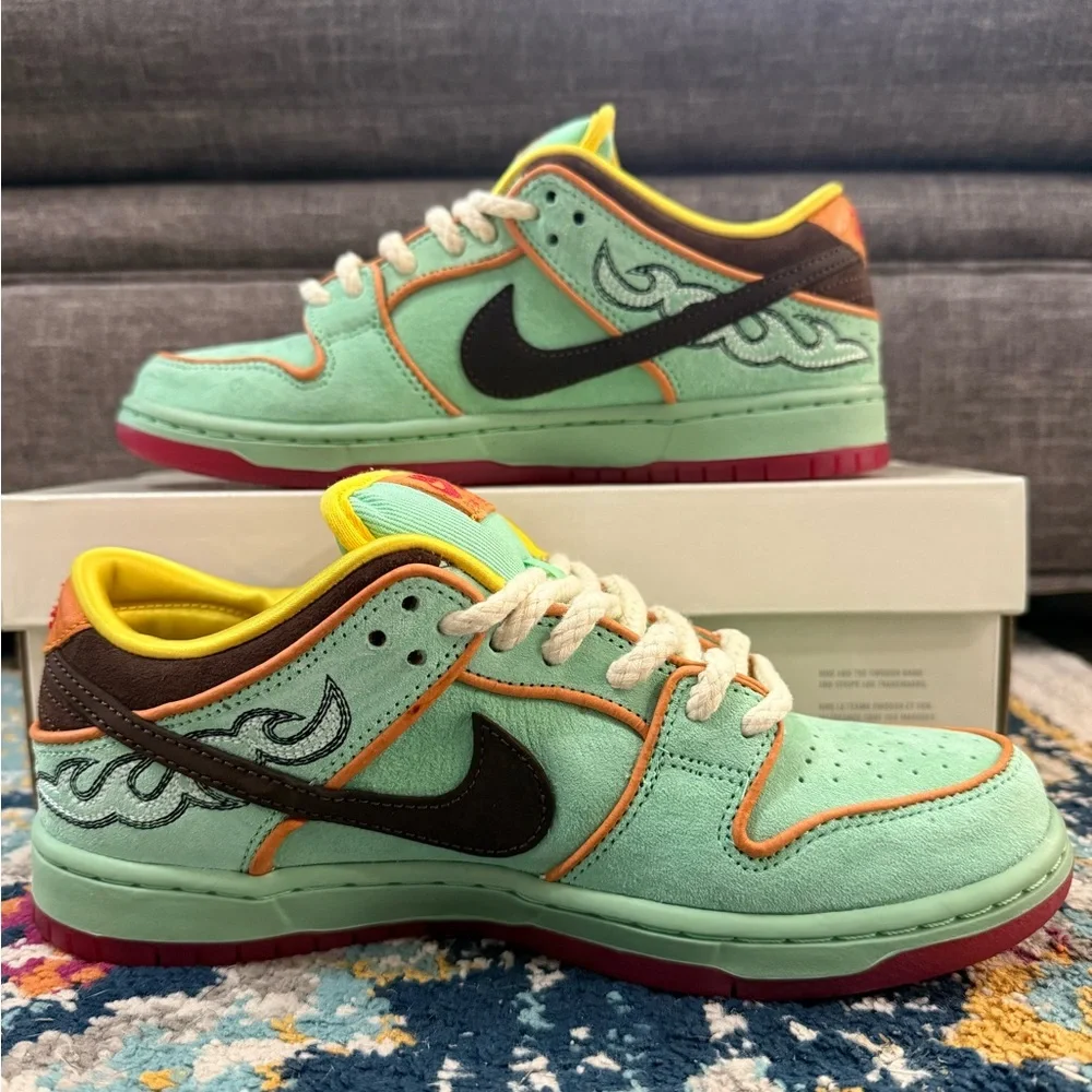Size 7M/8.5W - Nike Dunk Low SB “Rodeo” - Picture 2 of 6